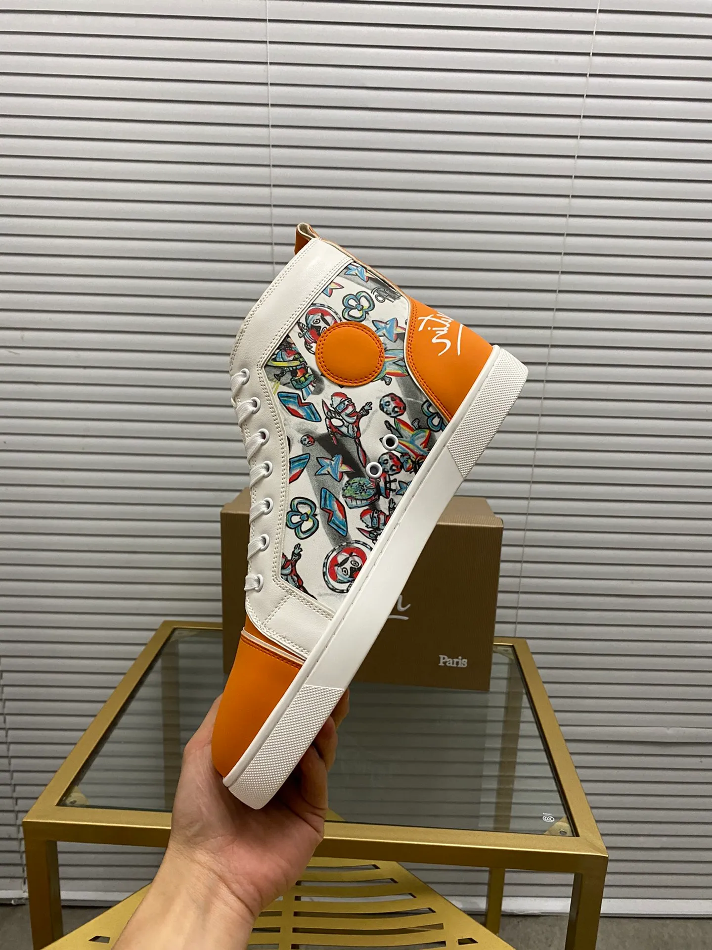 (Customized model) Ex-factory price is 540. christian louboutin (CL red sole shoes) counter series, casual sneakers for couples 📢 📢 📢 Exclusive hot style release 🎈🎈💪 Movable latex feet 👻 Finished outsole line [Proud] 😝Female 35-40# Male 38#-46, global supply😝 [Top version]: Original imported genuine leather upper, top original leather lining, original molded TPU outsole, original 1:1 detail processing, original shoe last,